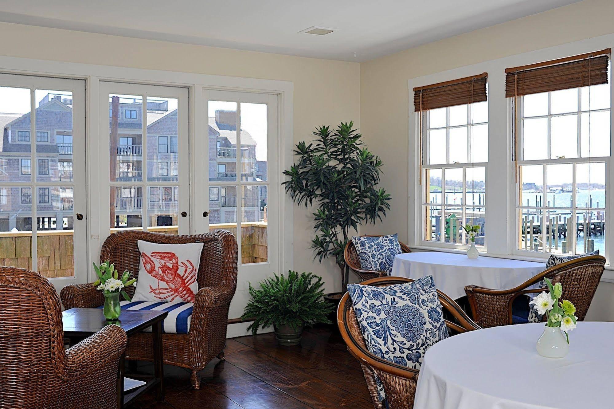 Harborside Inn Newport Exterior foto